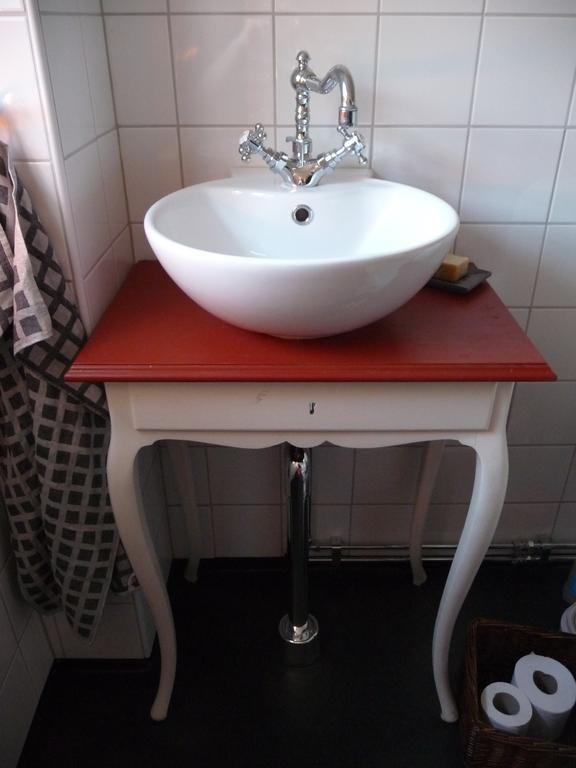 Bed and Breakfast Sjoebacken Gard Lerdala Экстерьер фото